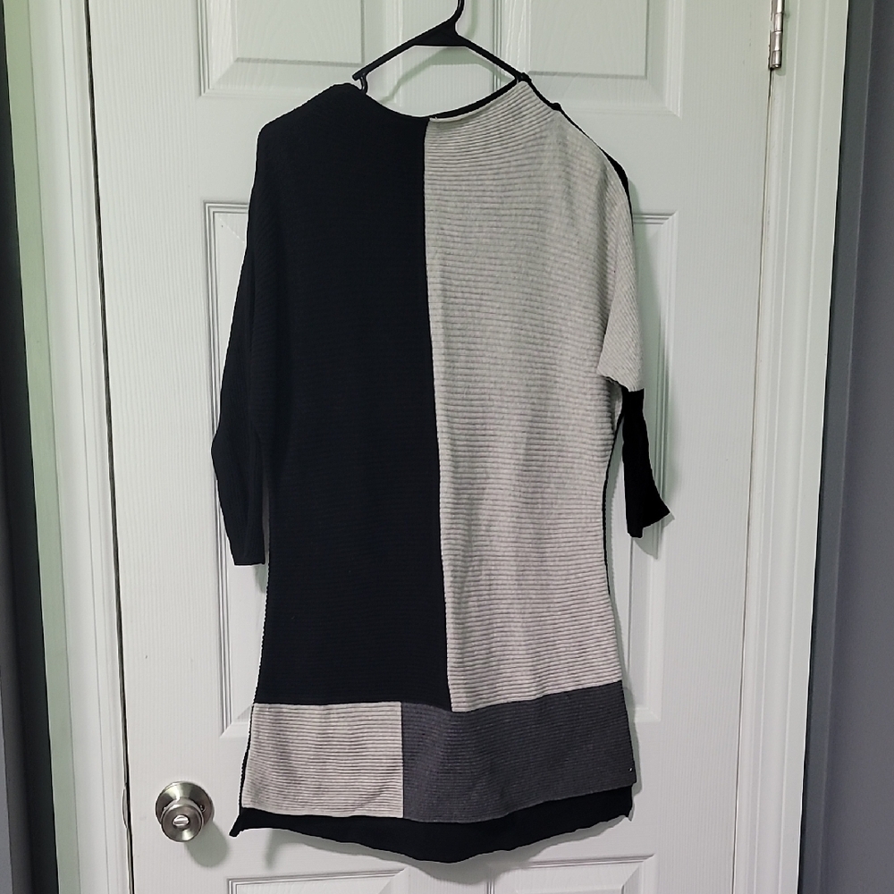Multiples Black and Gray Raglan Long Sleeve Sweater Dress